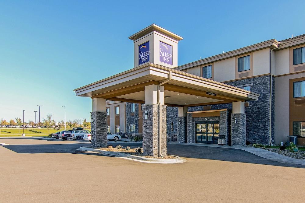 Baymont By Wyndham Flat Rock Hotel Exterior photo